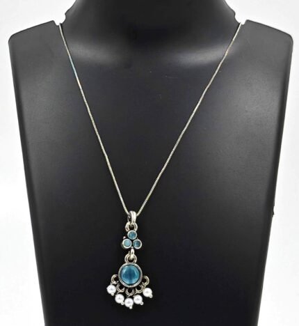 Silver Oxidized Short Chain Pendant - Blue